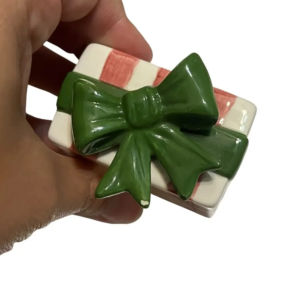 Ceramic Present Gift Box Napkin Rings Set of 4